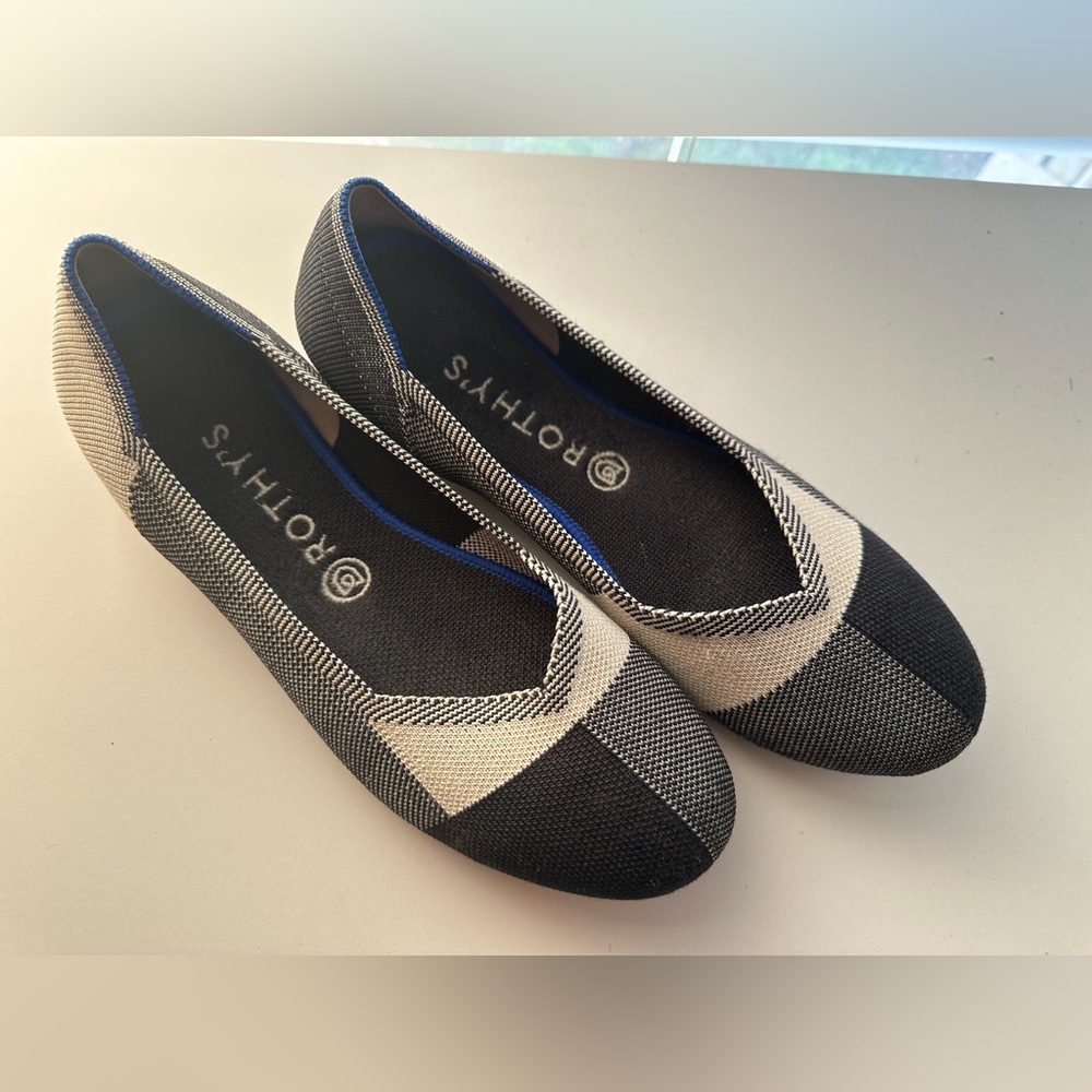 ⚡️SALE Rothy’s Ballet Flats Retired Buffalo Plaid Sz 10